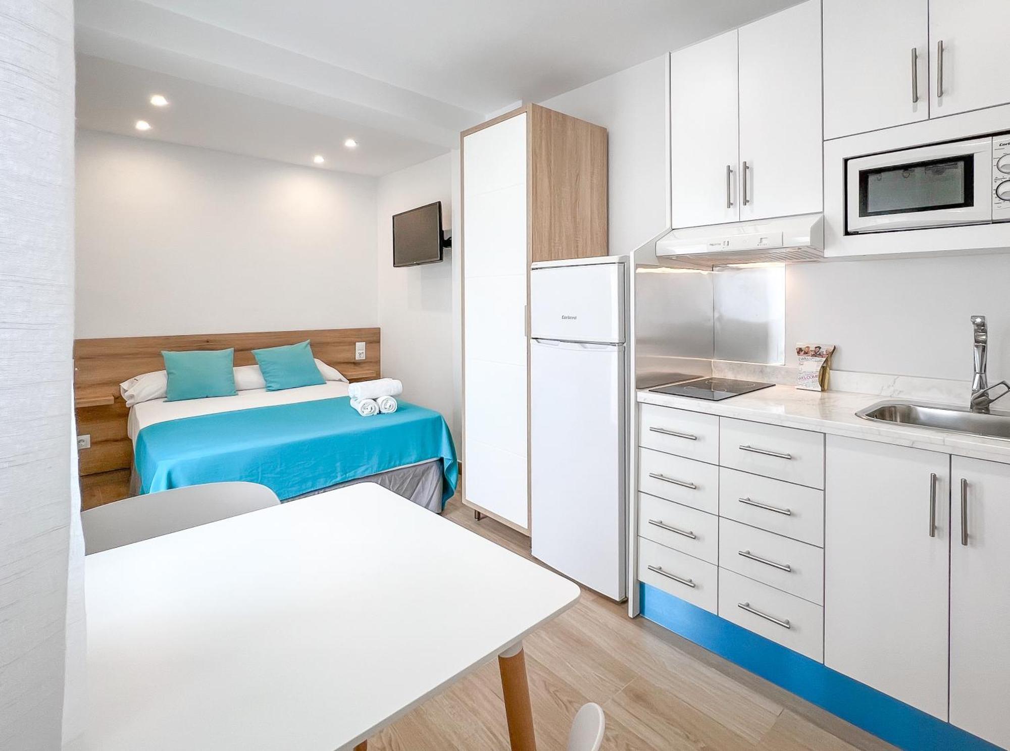 Sunsands Studio 1ºb Playa76 Carihuela Торемолинос Екстериор снимка