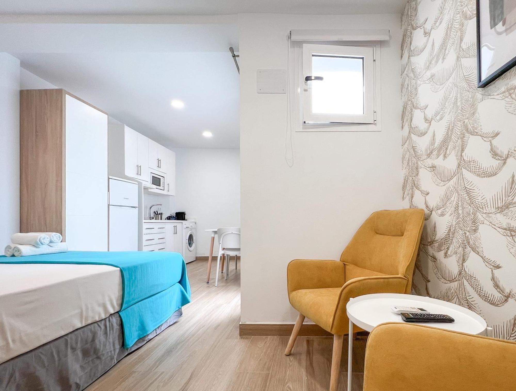 Sunsands Studio 1ºb Playa76 Carihuela Торемолинос Екстериор снимка