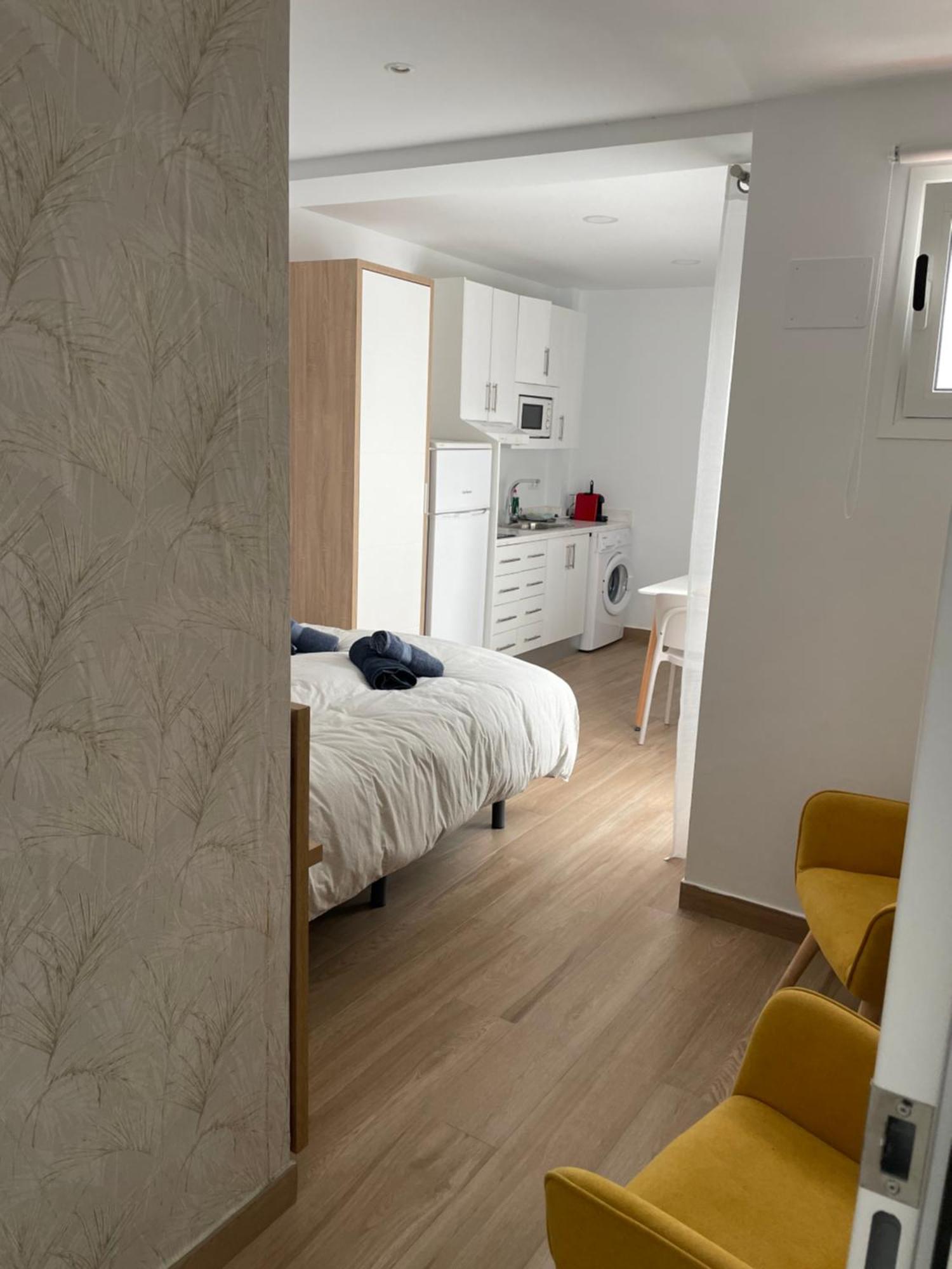 Sunsands Studio 1ºb Playa76 Carihuela Торемолинос Екстериор снимка